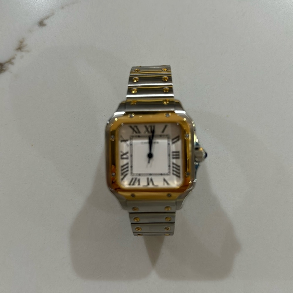 FAUX “Cartier” very nice watch!!!